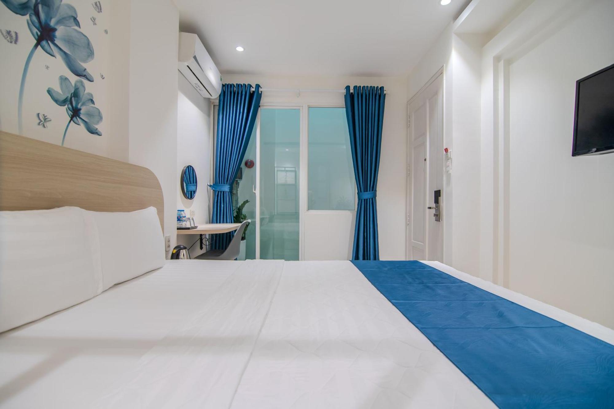 Bin Bin Hotel 6 - Near Secc D7 Хошимін Екстер'єр фото