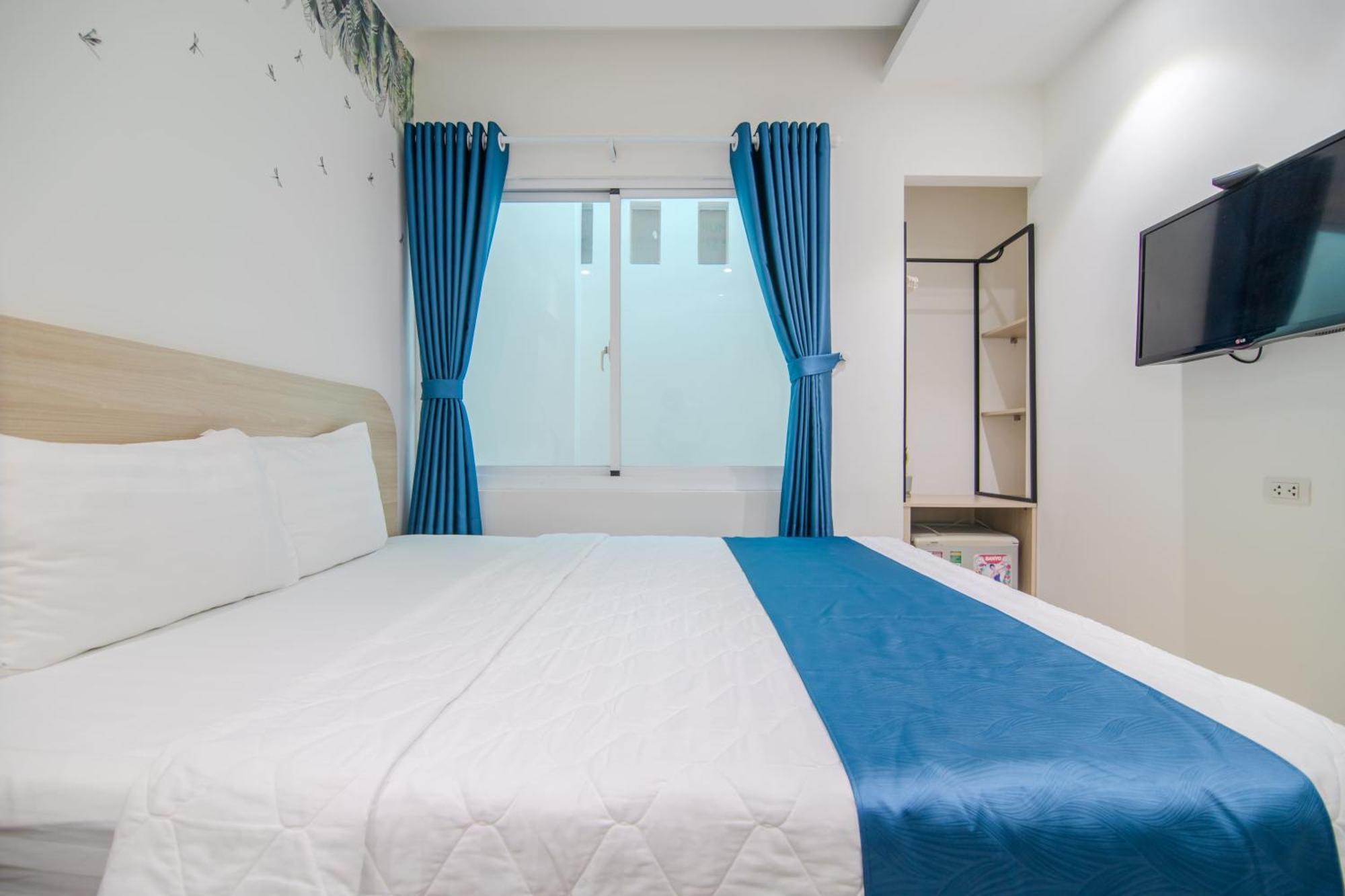 Bin Bin Hotel 6 - Near Secc D7 Хошимін Екстер'єр фото