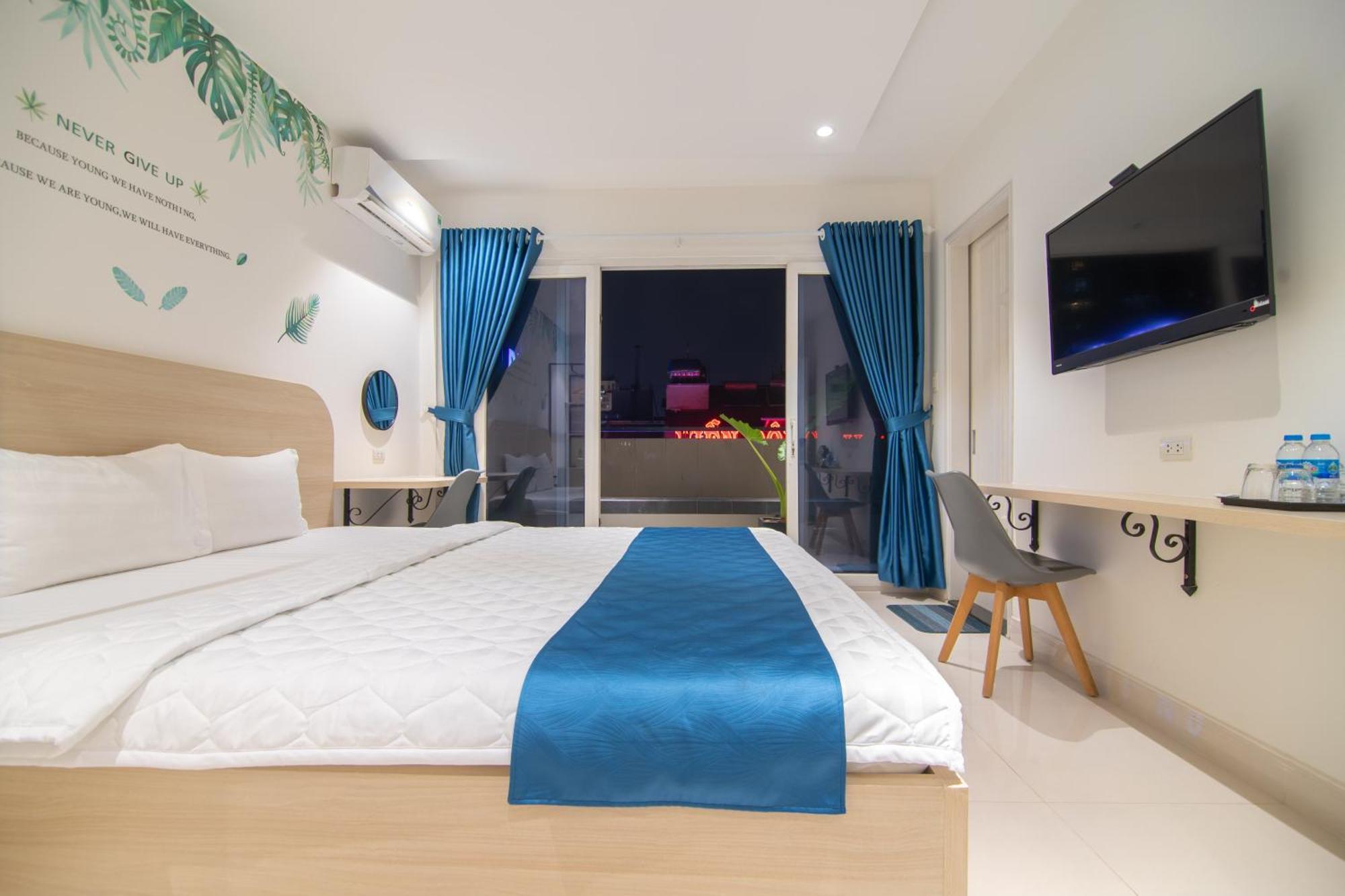 Bin Bin Hotel 6 - Near Secc D7 Хошимін Екстер'єр фото